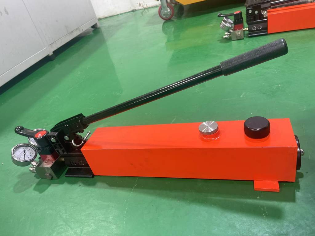 Corrosion Coupon Retrieval Tool3